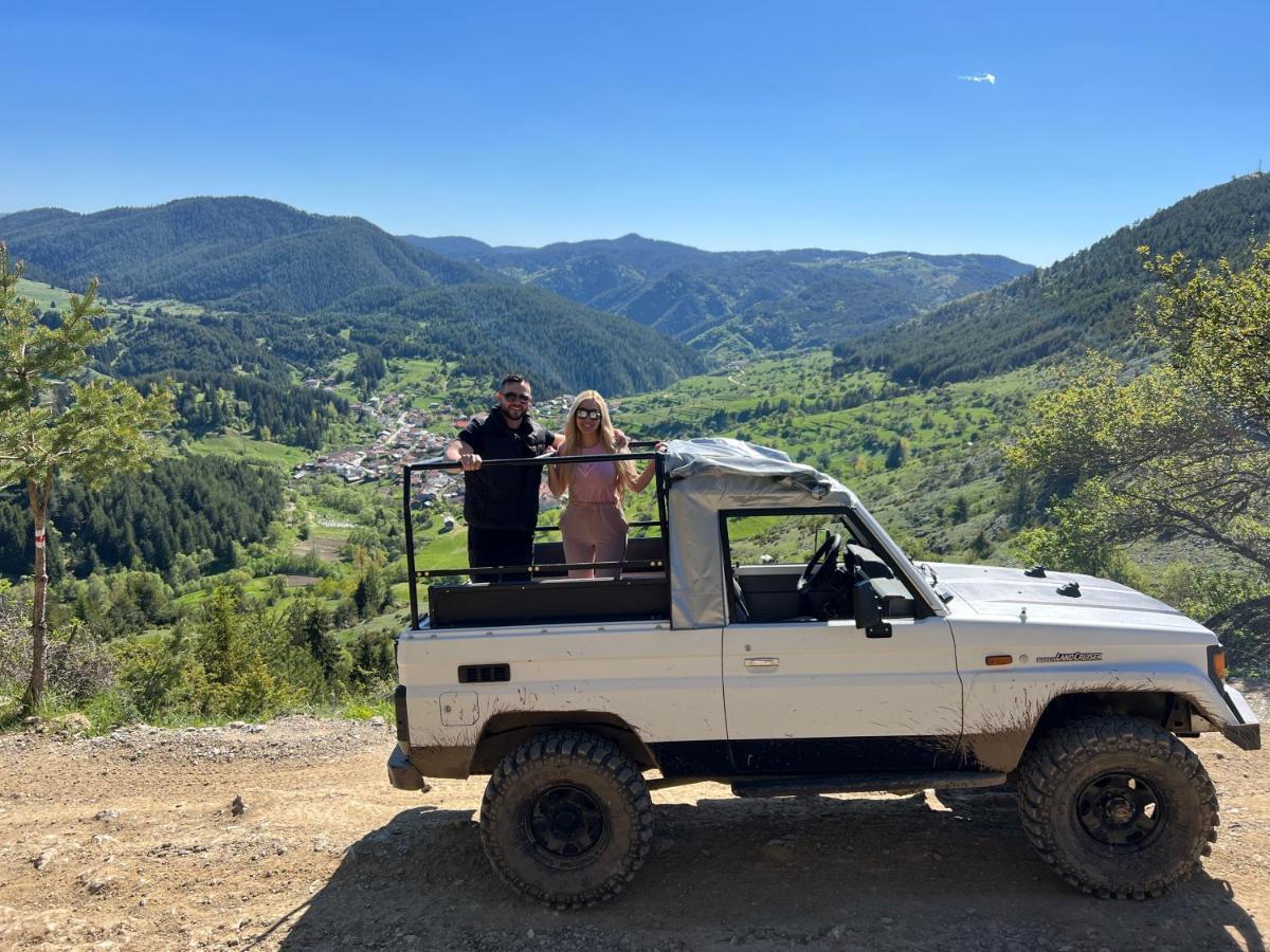 Къща За Гости "Домът На Краси" Yagodina Esterno foto